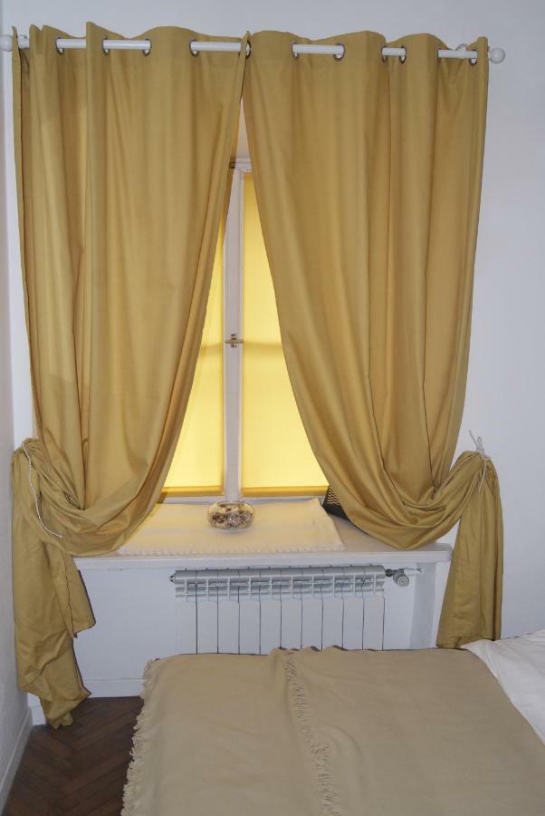 Cosy Apartment In The Old Town Varşovia Exterior foto