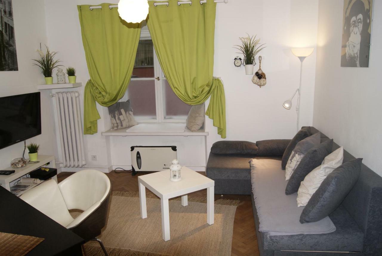 Cosy Apartment In The Old Town Varşovia Exterior foto